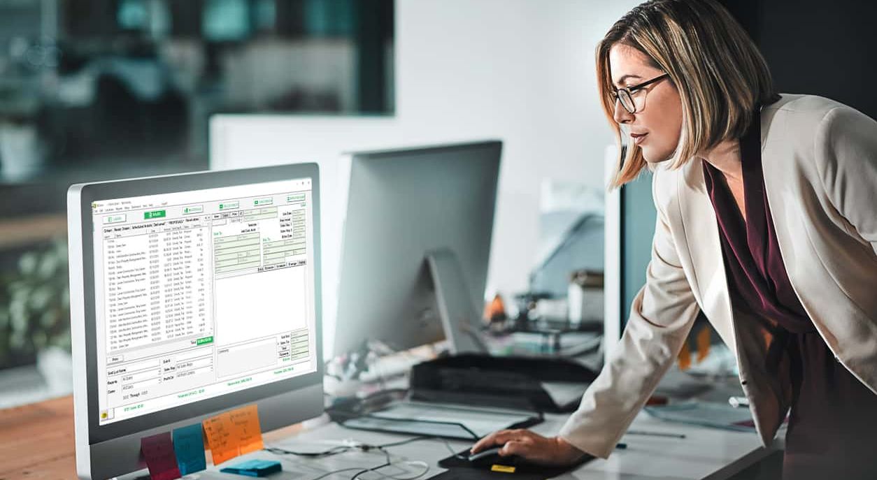 woman using qpro