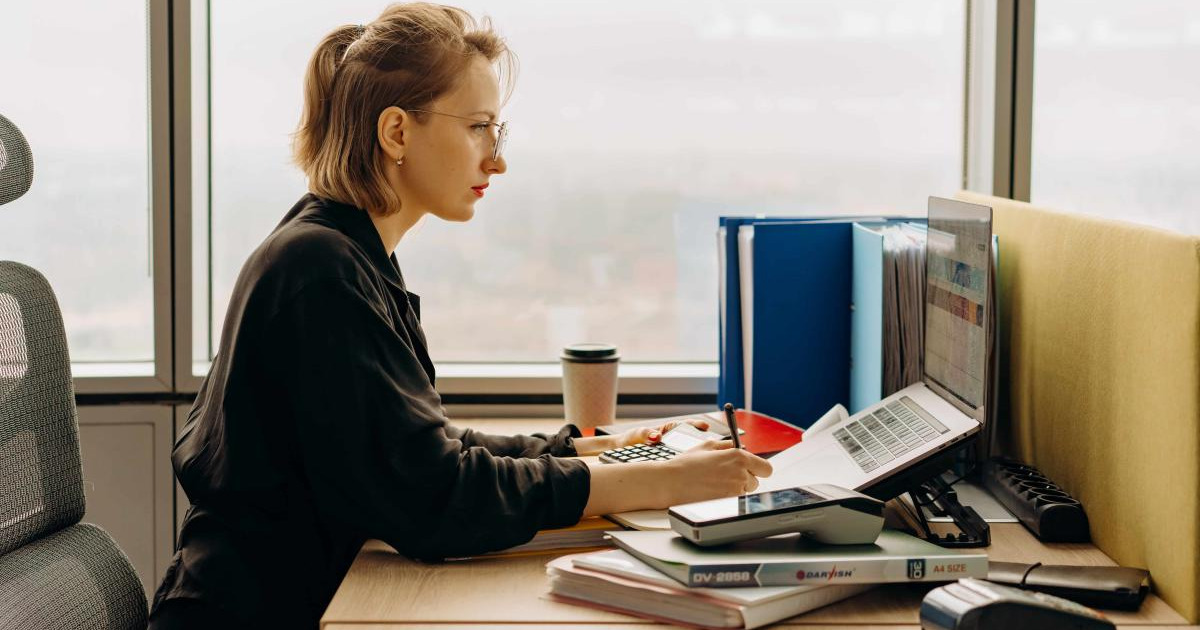 woman working on a laptop
