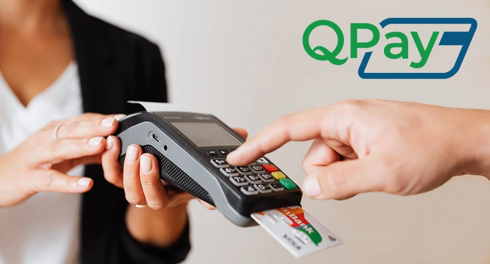 QPay logo and payment